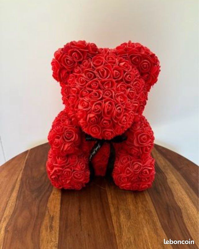 Ours roses artificielles (image 1)