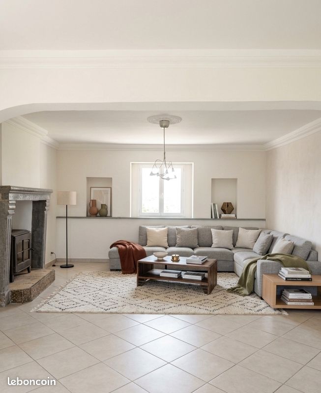 Maison 7 pièces 197 m² · à Brissac Loire Aubance · 197 m² · 292 000 €