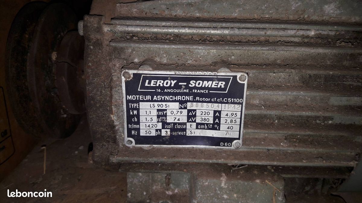Moteur triphasé asynchrone la 90 si (image 2)