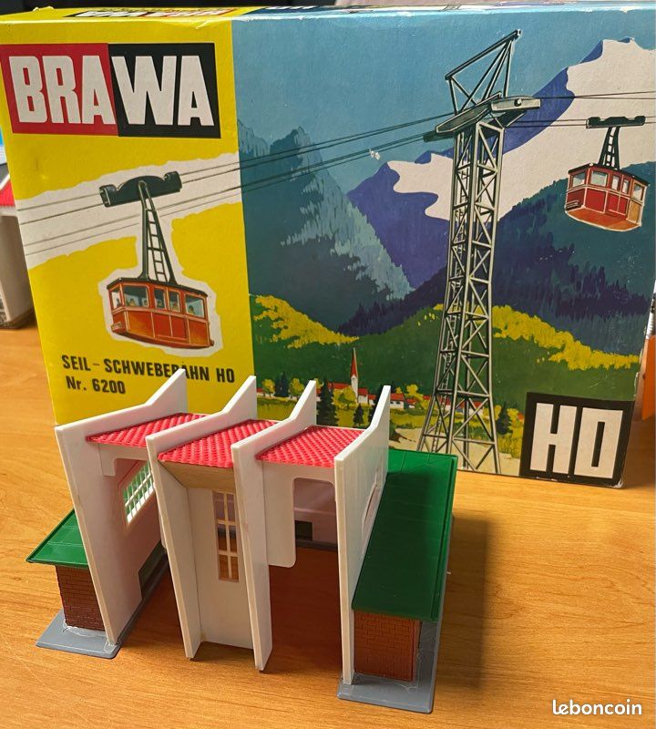 Pièces Téléphérique BRAWA HO 6233 - Tête De Tour Et 2 éléments De Mat