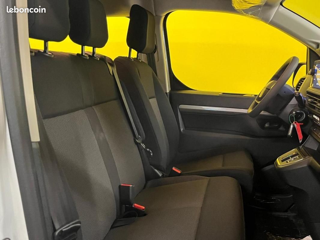Toyota PROACE 2.2 150 D-4D - BVA Start&Stop Cabine Approfondie Medium Start / 2026 10KM EN STOCK (image 18)