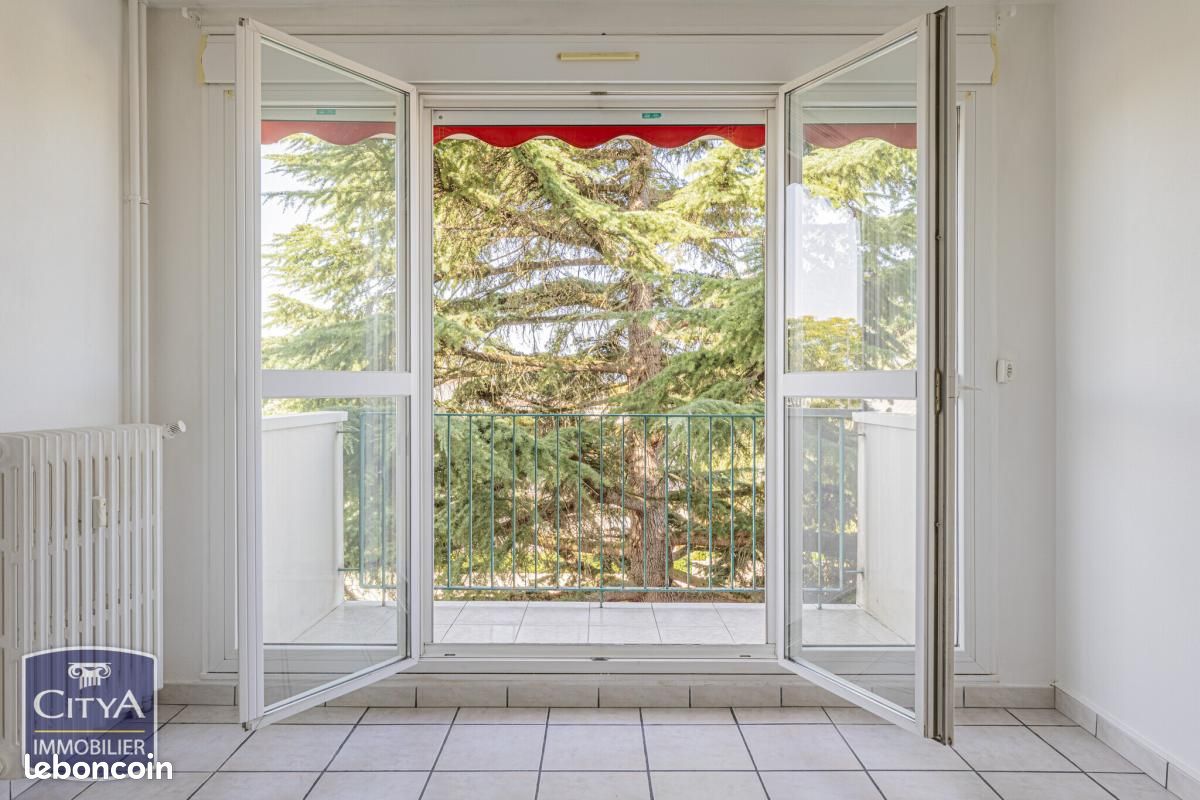 Appartement 2 pièces 43 m² · à Joué-lès-Tours · 43 m² · 120 000 €
