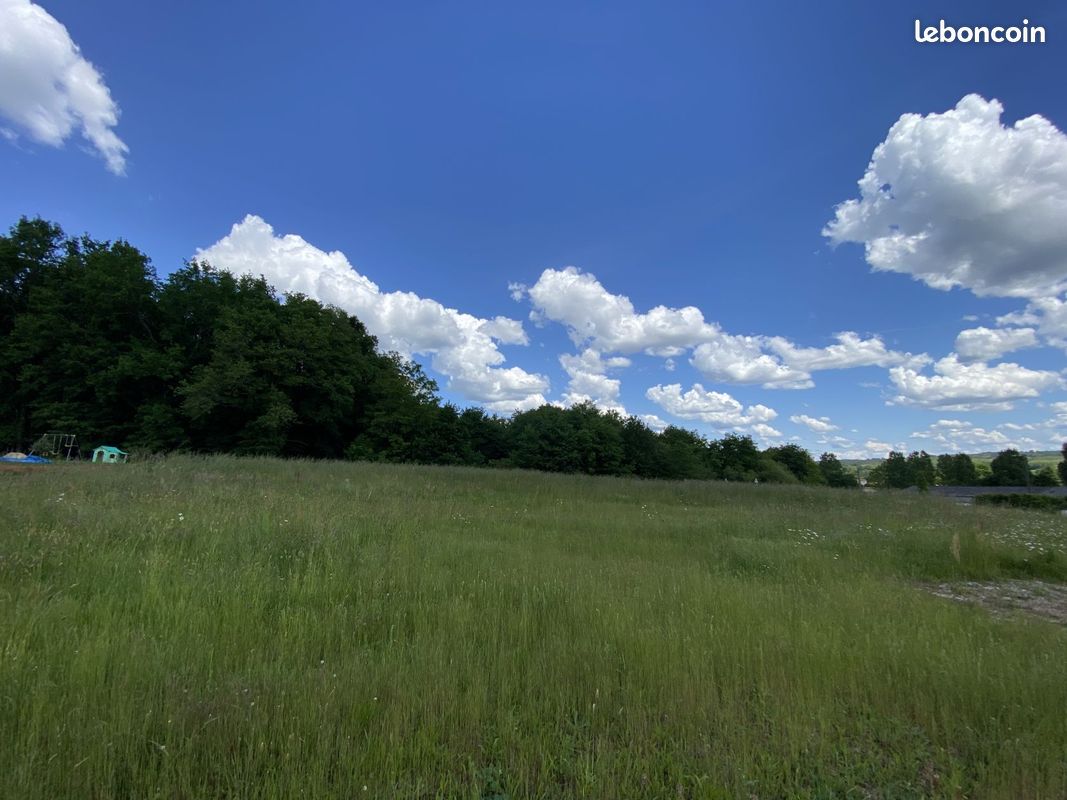 Terrain 1000 m² · à Annesse-Et-Beaulieu · 1 000 m² · 37 000 €