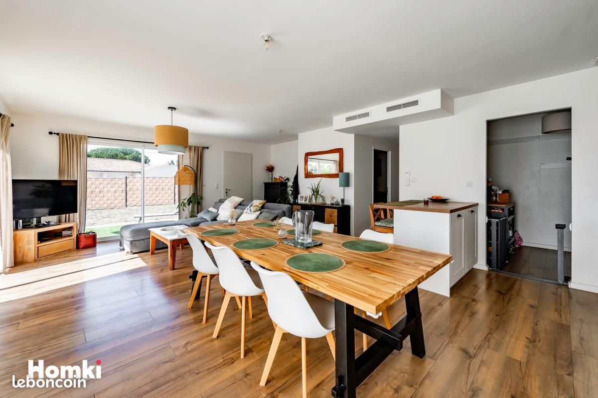 Maison 4 pièces 100 m² · à Arsac · 100 m² · 344 000 €