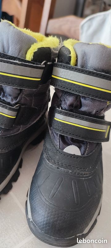 Bottes d'hiver garçon pointure 26 Chaussures