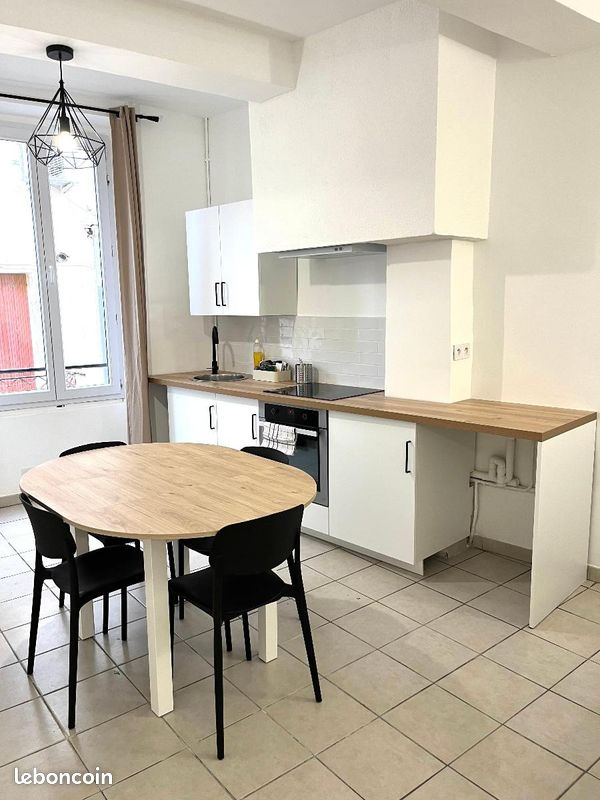 Appartement 3 pièces 63 m² · à Bédarieux · 63 m² · 550 €/mois