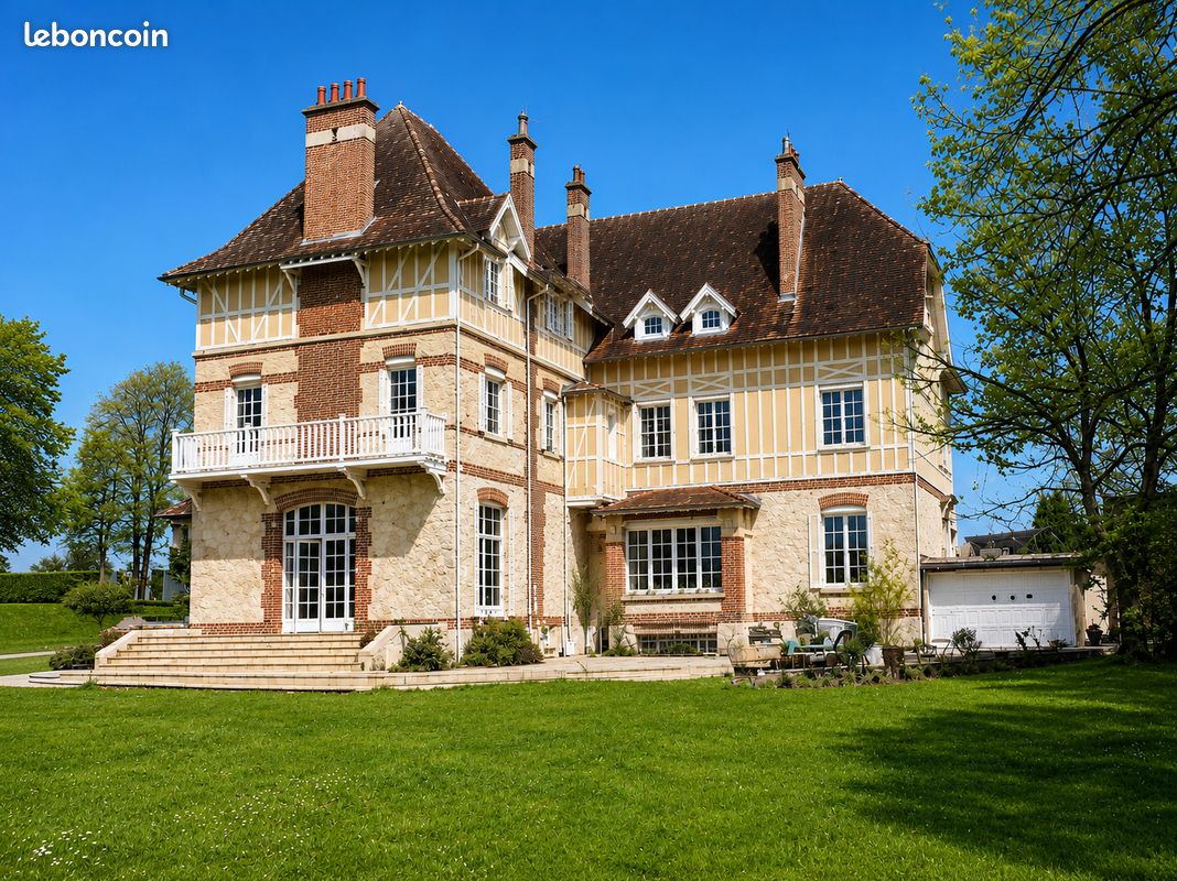 Appartement 1 pièce 24 m² · à Senlis · 24 m² · 699 €