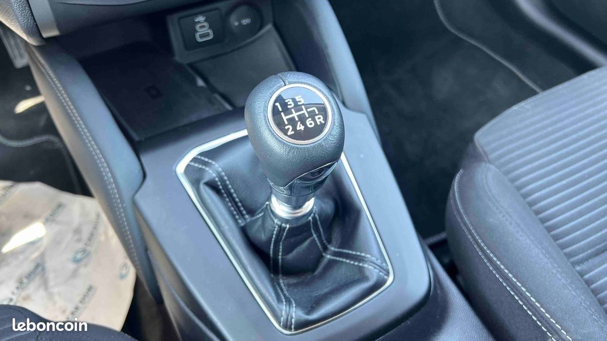 FORD Focus 1.0 EcoBoost 125 S&S mHEV Titanium X Business (image 13)