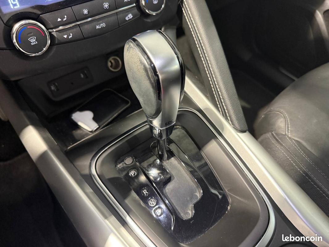 Renault Kadjar 1.2 TCe 130ch Intens / sièges électriques Attelage Camera (image 10)