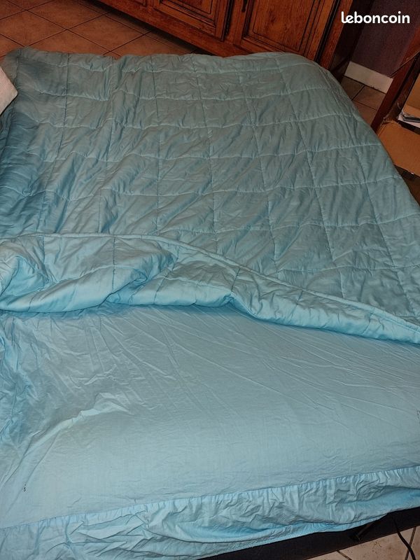 Matelas gonflable électrique avec drap housse et couette Ameublement