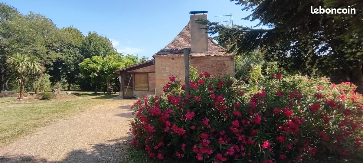 Maison 7 pièces 194 m² · à Lalinde · 194 m² · 275 000 €