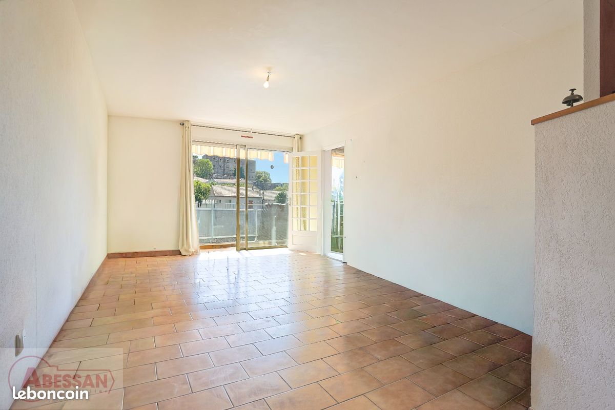 Appartement 4 pièces 81 m² · à Alès · 81 m² · 110 000 €