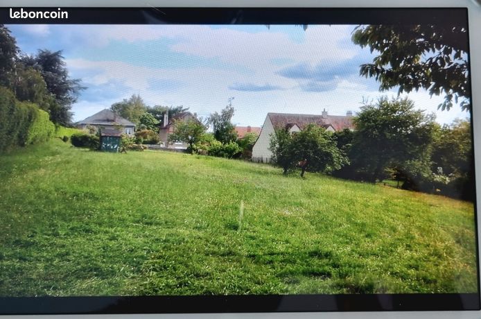 Terrain constructible Borné en ville