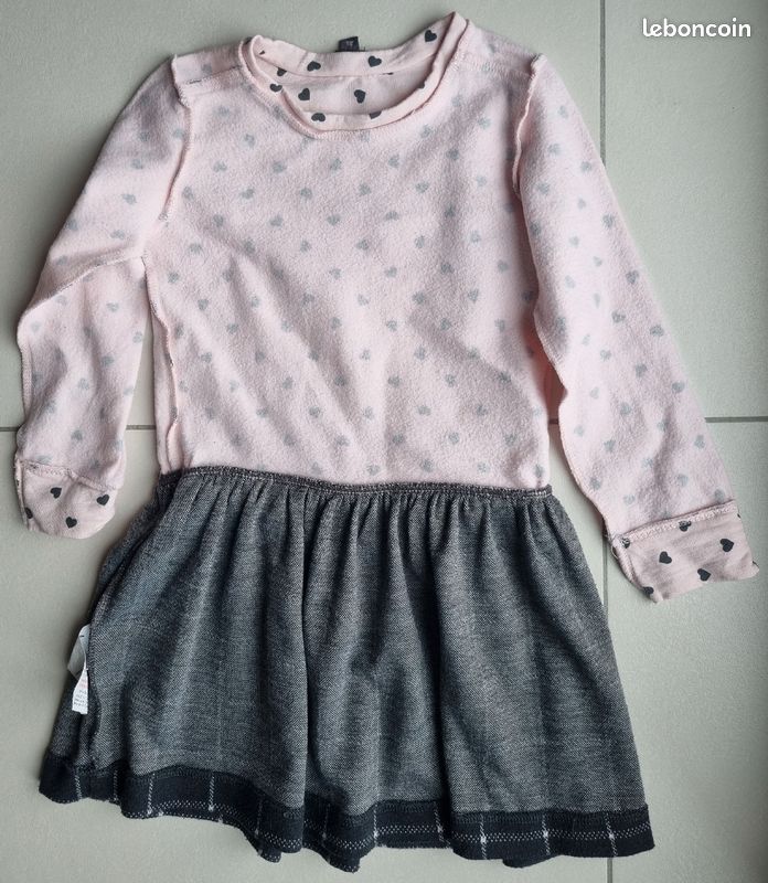Robe molleton 4 ans (image 3)