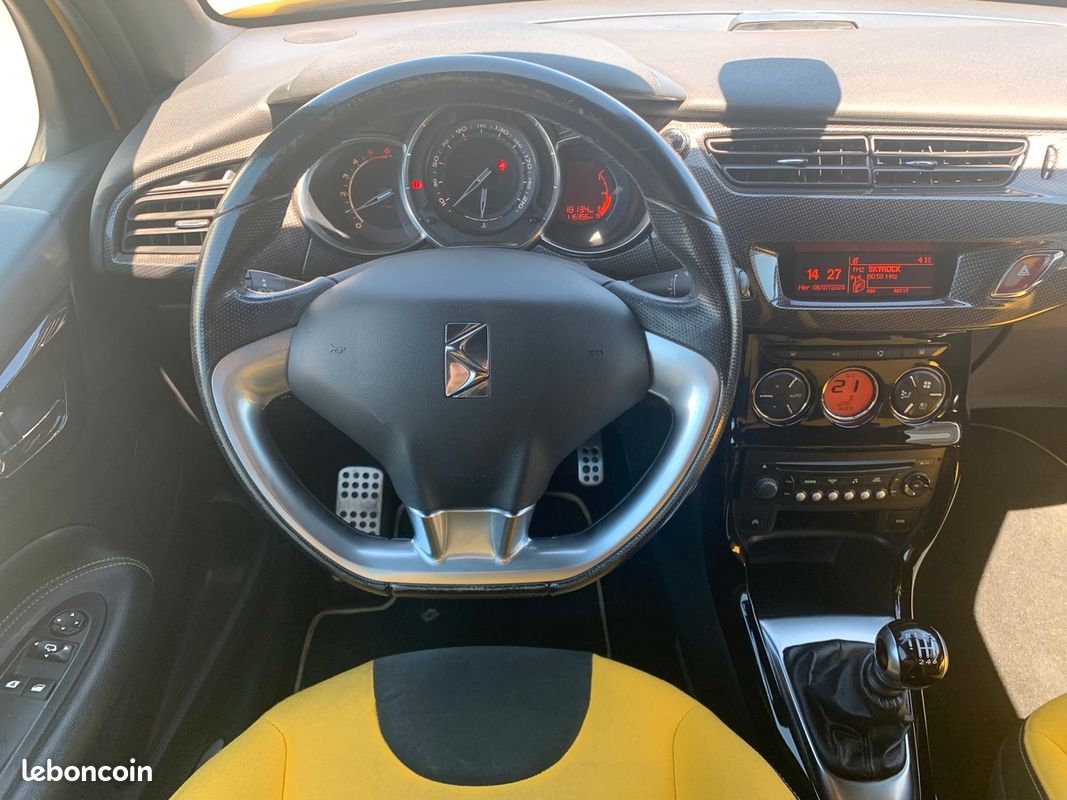 DS DS 3 110 ch | Sport chic | Régulateur vitesse | Climatisation | Bluetooth | Vitres électriques (image 10)