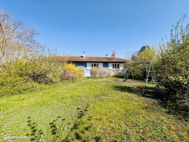 Maison 7 pièces 235 m²