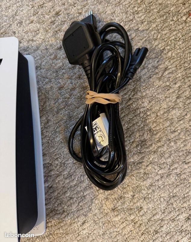 PlayStation 5 en excellent état – très peu utilisée (image 8)
