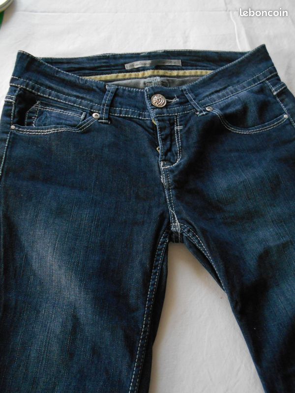 Bermuda jean bleu Taille 34 Stradivarius (image 3)