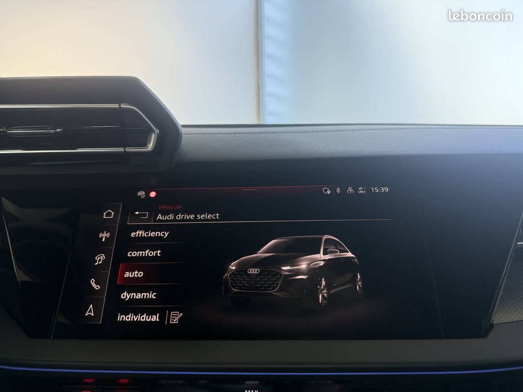 AUDI A3 Sportback TFSI Mild Hybrid 150 S tronic 7 S line (image 19)