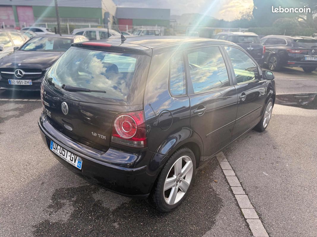 Volkswagen polo 1.9 tdi 100ch sportline garantie (image 4)