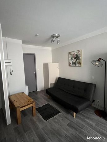 Studio 1 pièce 19 m²