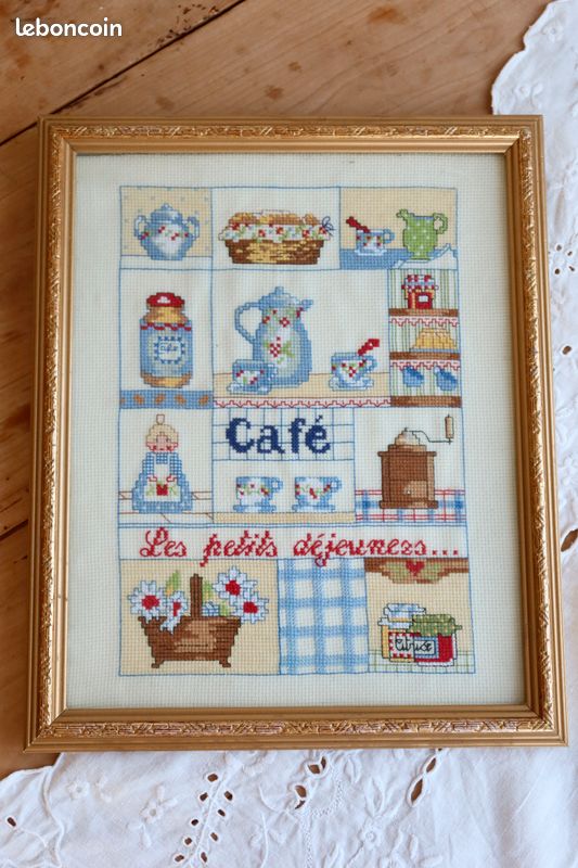 Cadre ancien doré avec canevas petit déjeuner – Broderie vintage cuisine – Décoration murale rétro (image 4)