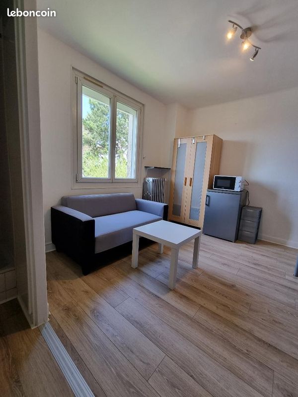 Appartement 2 pièces 16 m² · à Besançon · 16 m² · 440 €
