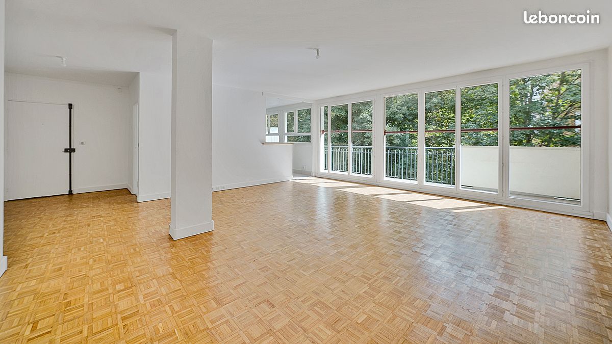 Appartement 5 pièces 120 m² · à Ville-d'Avray · 120 m² · 2 499 €/mois