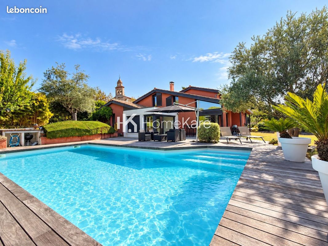Maison 6 pièces 220 m² · à Lauzerville · 220 m² · 889 000 €