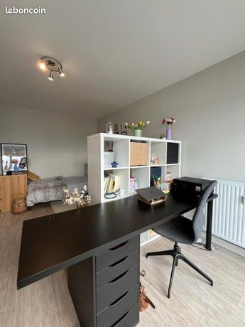 Studio 1 pièce 25 m²