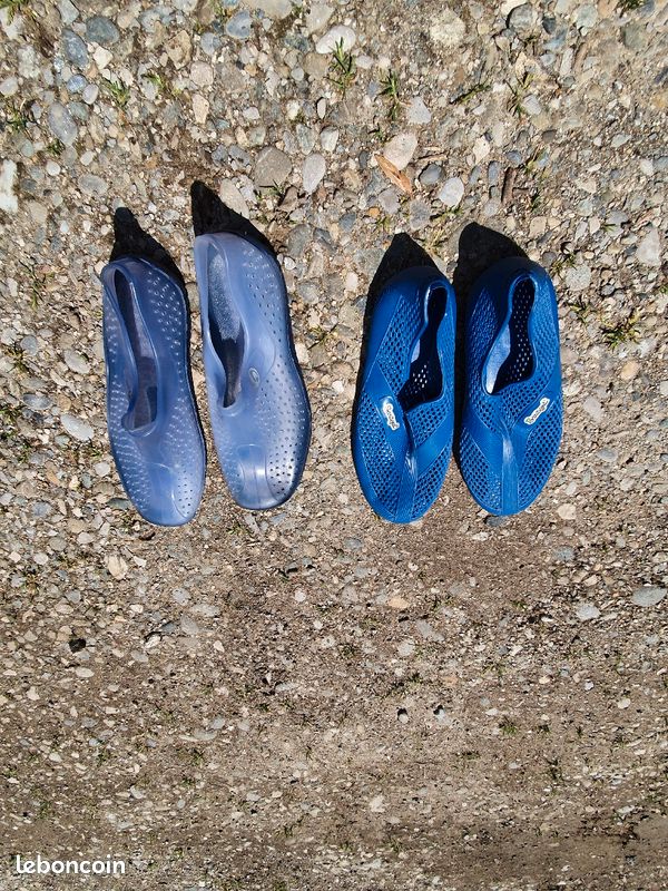 Chaussons aquatiques piscine et plage 34 et 36 (image 1)