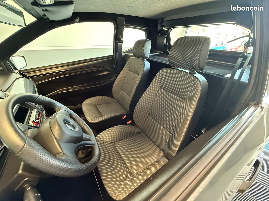 AIXAM eMinauto Chic – 968 km seulement – 100 % électrique – 1re main (image 6)