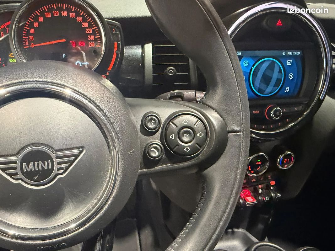 Mini MINI III Cooper 1.5 136 BVA7 GREENWICH (image 14)