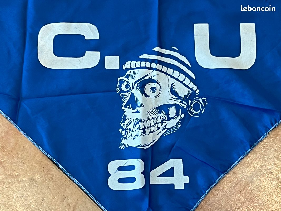 Écharpe Ultras Marseille – À La Vie à La Mort – Groupe Anti Paris – OM