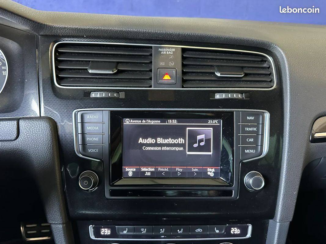 VOLKSWAGEN Golf VI 7 2.0 230ch GTI Performance DSG 7 - 2014 - Suivi complet - Boîte auto - LED (image 30)