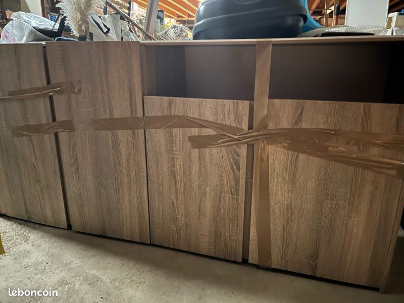 Joli buffet grand : 1,80m*0,45*0,86 très bon état général - spacieux (image 2)