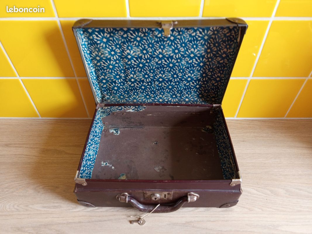 Petite valise ancienne bois d'occasion - Décoration