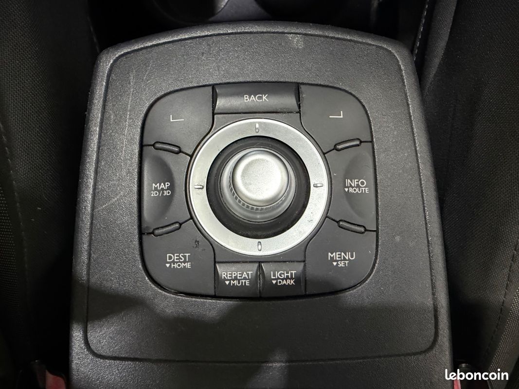 RENAULT SCENIC III dCi 130 FAP Energy eco2 Expression (image 15)