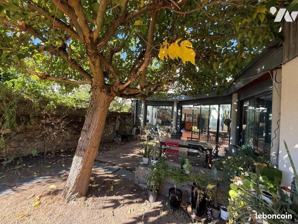 Maison 6 pièces 147 m² · à Angers · 147 m² · 450 000 €