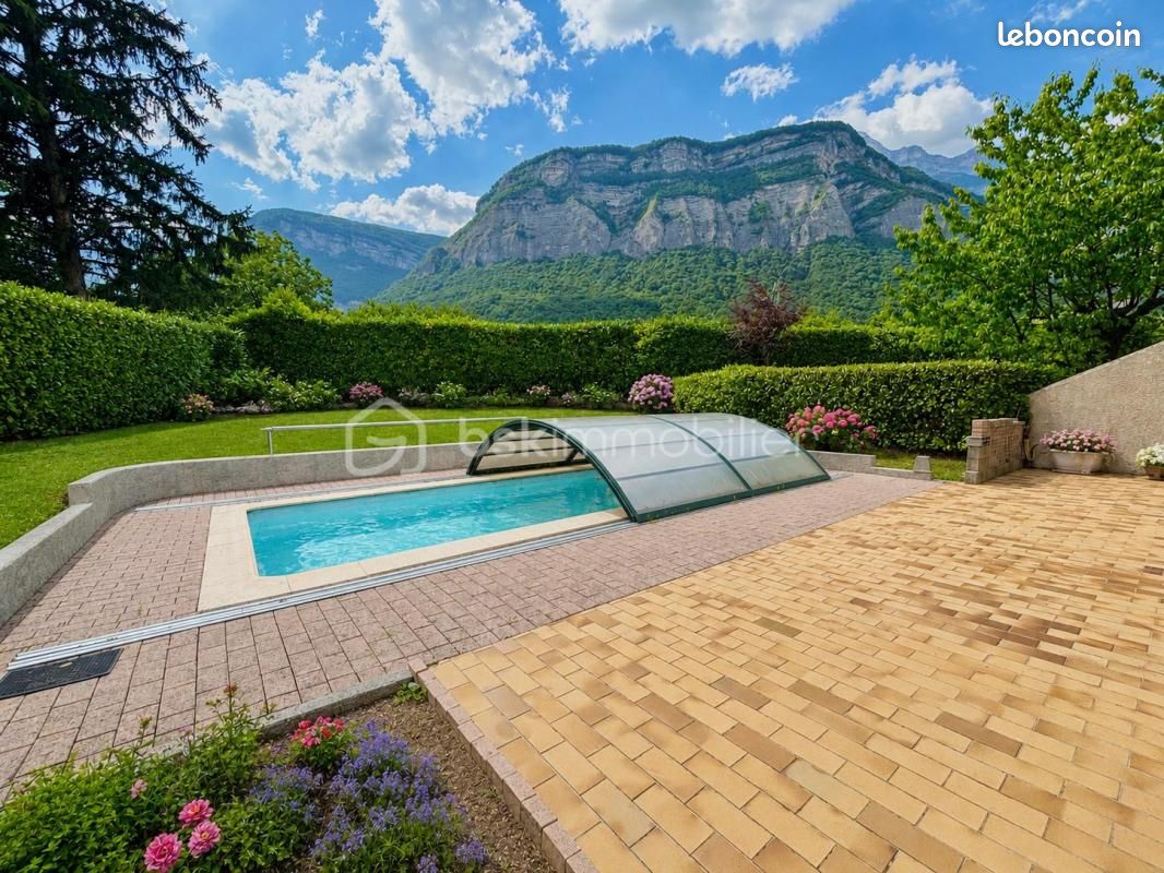 Maison 4 pièces 106 m² · à Crolles · 106 m² · 445 000 €