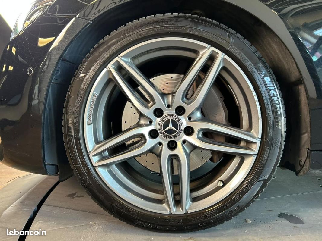 MERCEDES CLASSE E E 220 D - BVA 9G-Tronic BERLINE - AMG Line - TOIT OUVRANT - CAMERA 360 - ENTRETIEN COMPLET - 2EME (image 16)