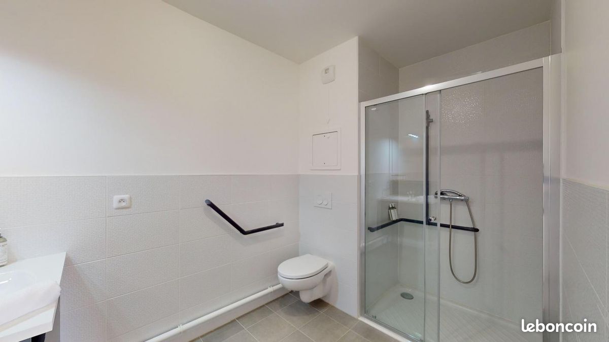 Appartement a louer clamart - 1 pièce(s) - 44 m2 - Surfyn