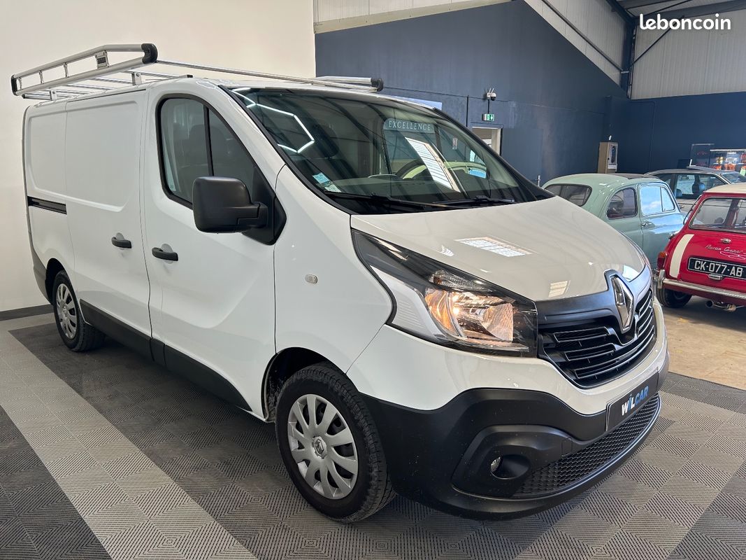 Renault trafic fourgon gn l1h1 1000 kg dci 120 e6 grand confort (image 3)
