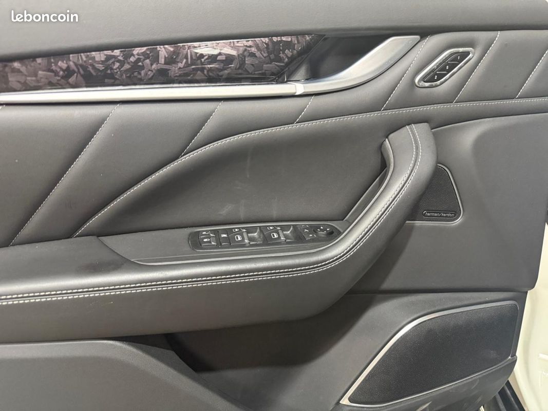 MASERATI LEVANTE 3.0i V6 S&S (Garantie 12 mois) (image 22)