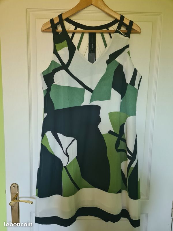 Robes Courtes Tarif Captain Tortue Robe Trend Captain Tortue 42 - Main Image