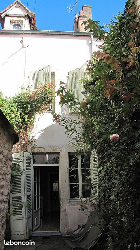 Appartement 2 pièces 44 m² · à Nuits-Saint-Georges · 44 m² · 530 €/mois