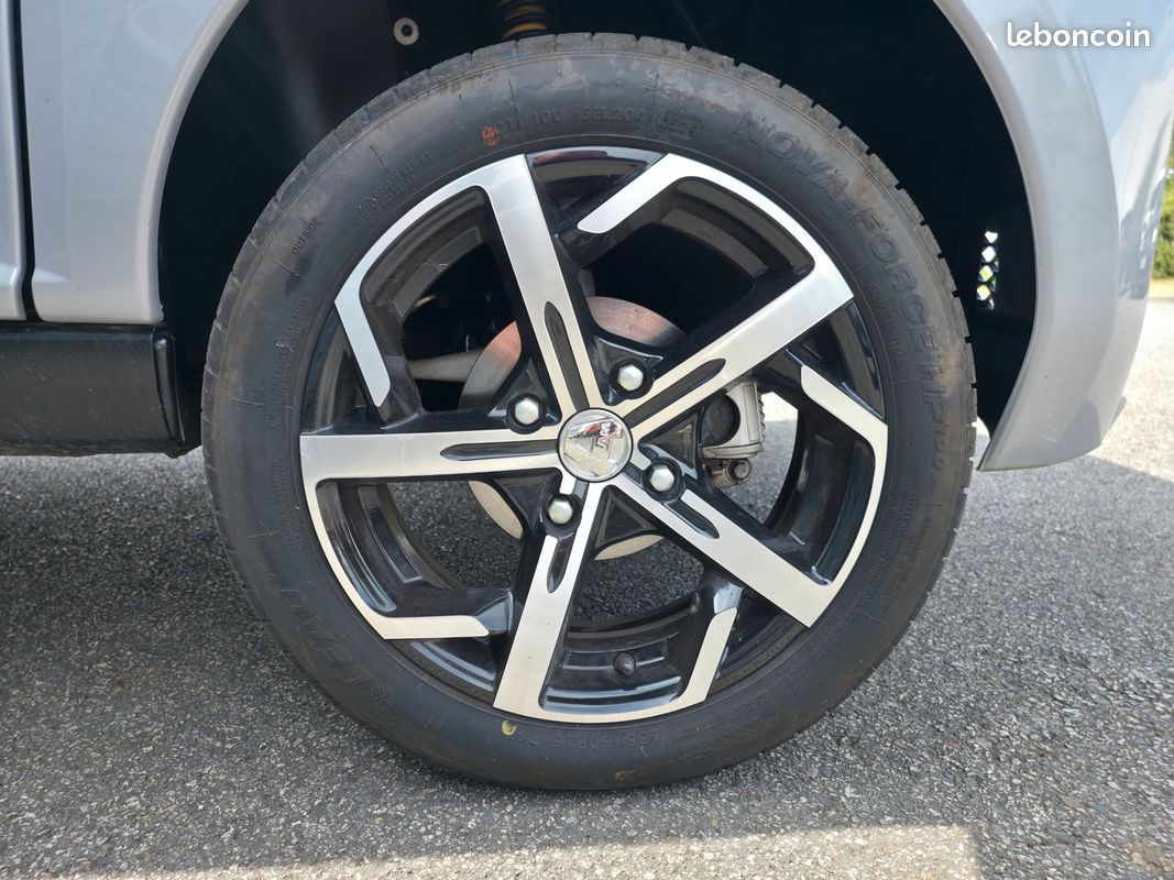 AIXAM CROSSOVER PREMIUM / CaMERA DE RECUL (image 23)