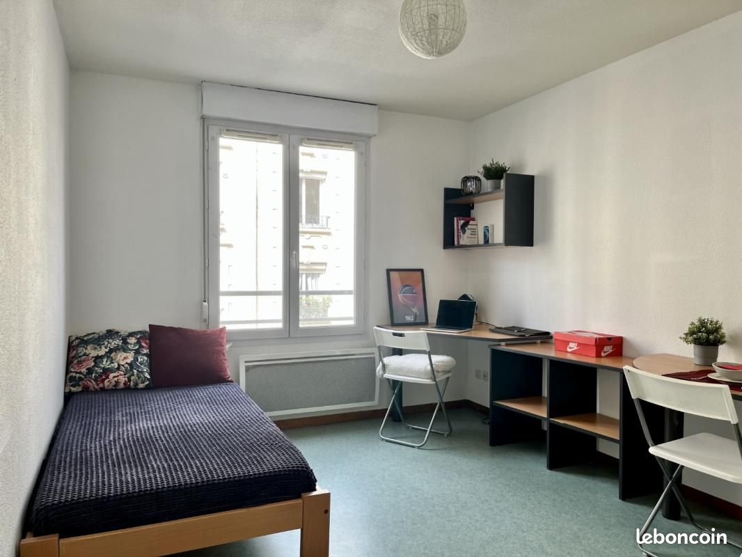 Appartement 1 pièce 18 m² · à Saint-Étienne · 18 m² · 358 €/mois