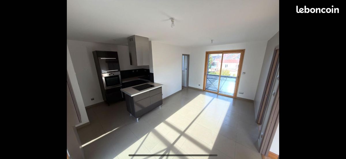 Appartement 3 pièces 43 m² · à Croix · 43 m² · 165 000 €