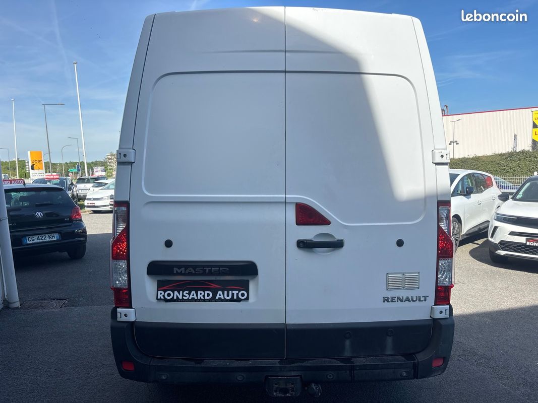 Renault master fourgon l2h2 2.3 dci 135 grand confort 17990 ttc (image 5)